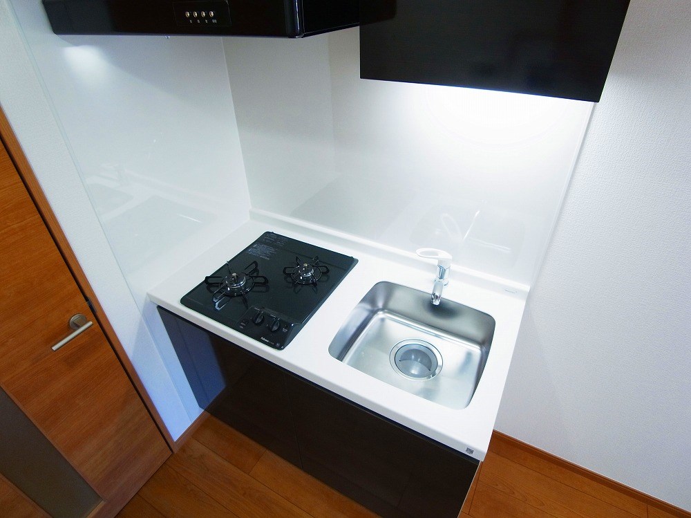 ペアパレス六町2号館  キッチン