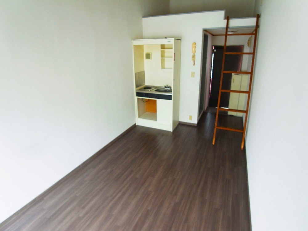 ブルーメ一ツ家33 リビング