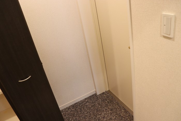 ＥＸＣＥＬ　ＫＥＩＷＡ 玄関