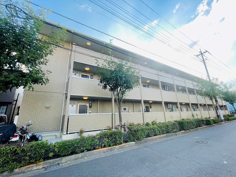 Ｇｒａｎｄ　Ｃｈａｒｉｏｔ 外観写真