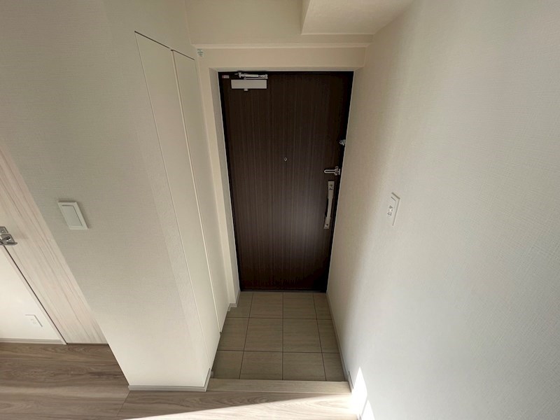 コンフォリア・リヴ千住 玄関