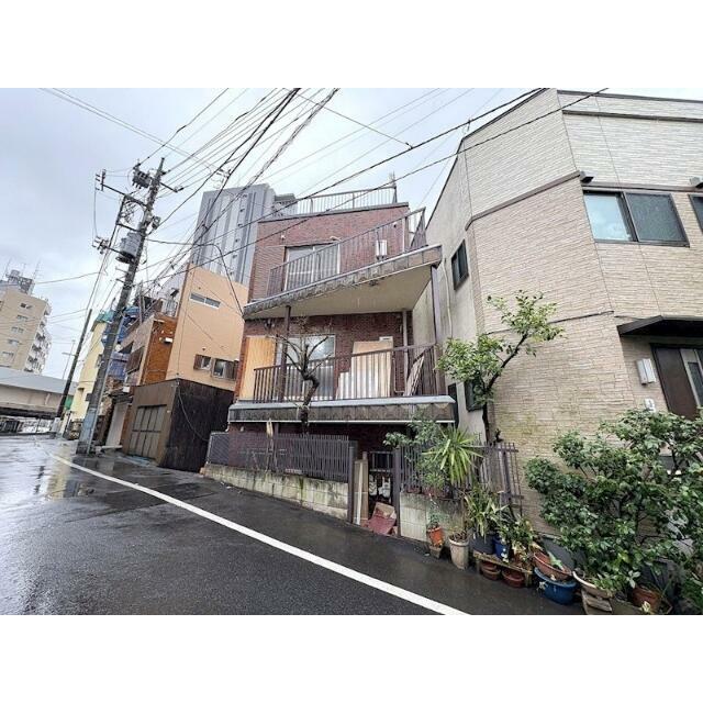 マヒナ北千住 外観写真