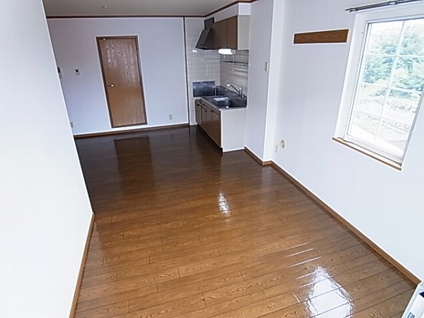 サンヒルズ柳沢２ リビング