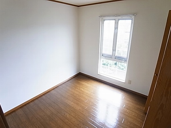 サンヒルズ柳沢２ ベッドルーム