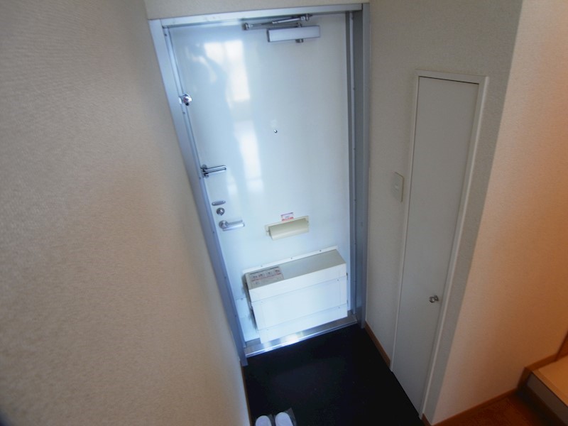 パレスカーマ 玄関