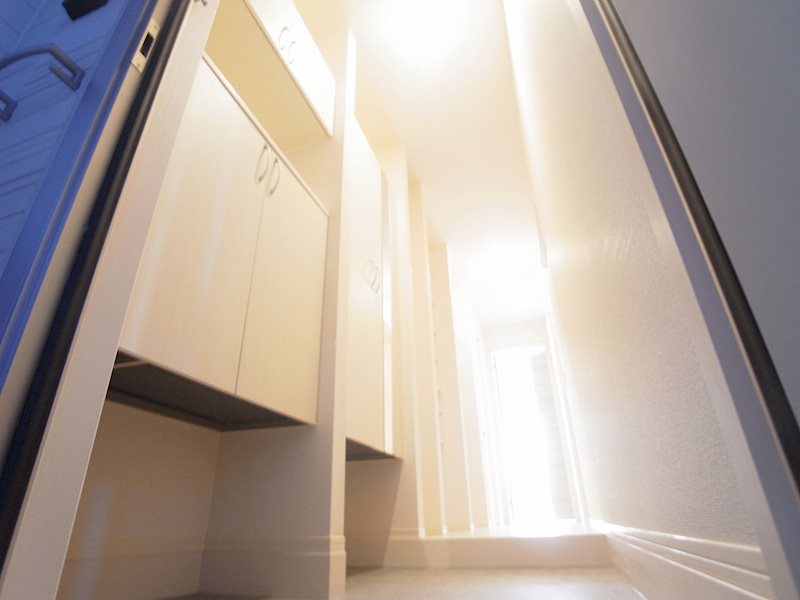 リノアイーナ 玄関