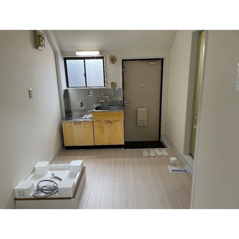 メゾン８８ 玄関