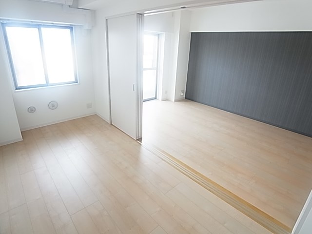 Ｗｈｉｌｅ　椿 その他1