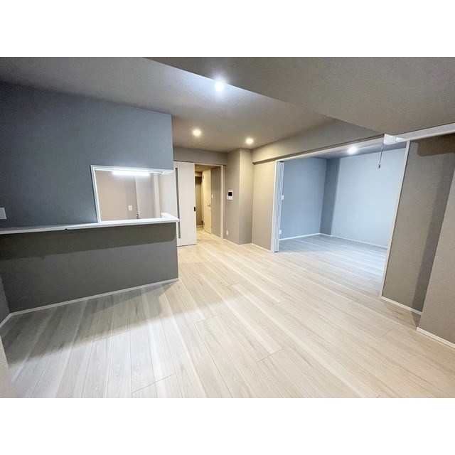 ラグゼナ北千住  リビング