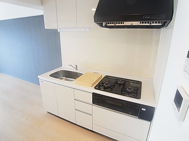 Ｗｈｉｌｅ　椿 キッチン