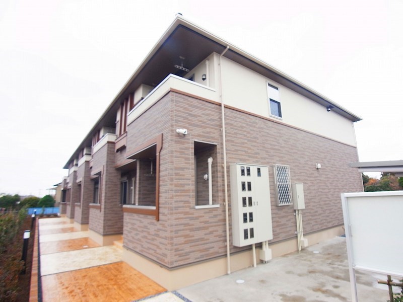 フォーシーズンズⅠ 201号室 外観