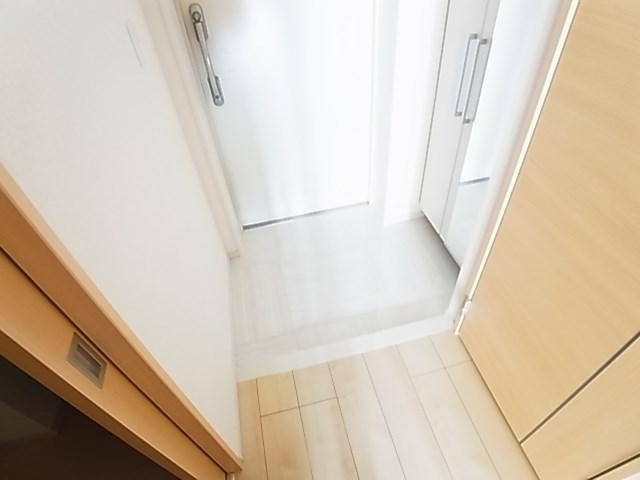 プラシード 玄関