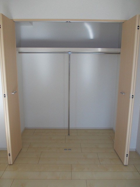 ＨＥＬＩＯＳ　ＢＵＲＧ その他5