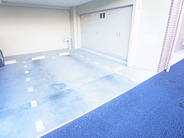 ＨＥＬＩＯＳ　ＢＵＲＧ その他外観3