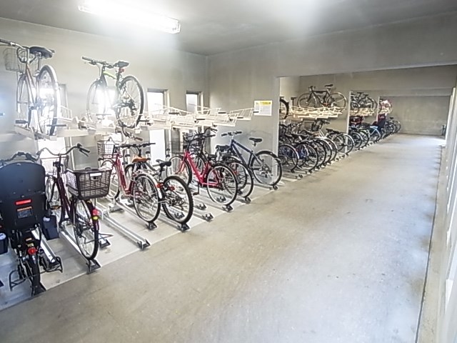 ＨＥＬＩＯＳ　ＢＵＲＧ その他外観5