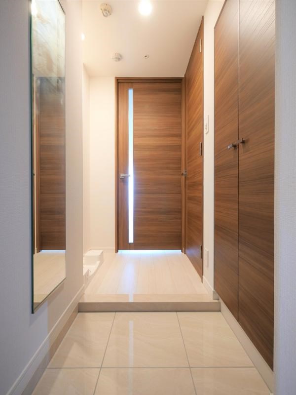 ラフィスタお花茶屋 玄関