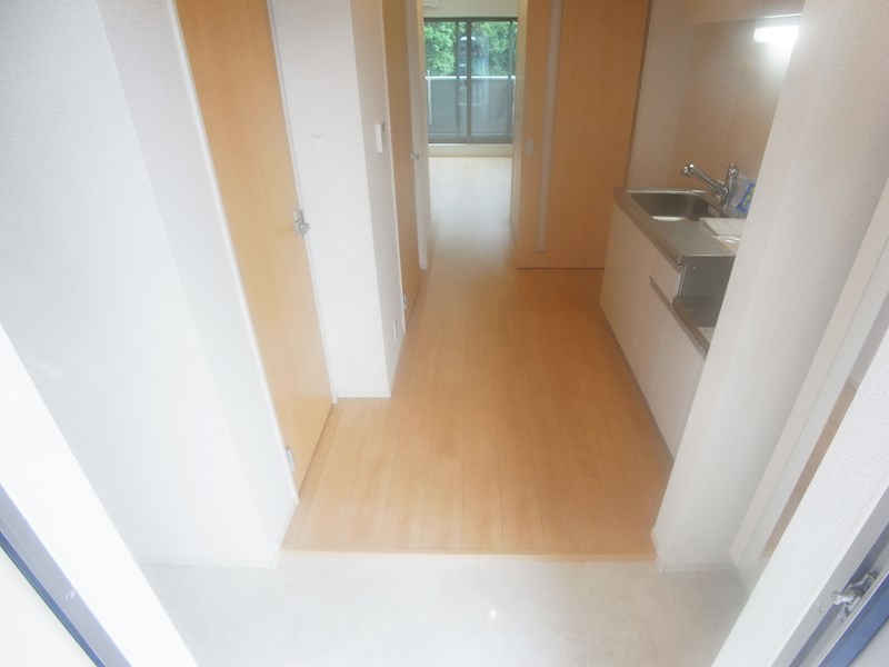 サンライン  玄関