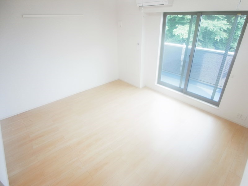 サンライン  ベッドルーム