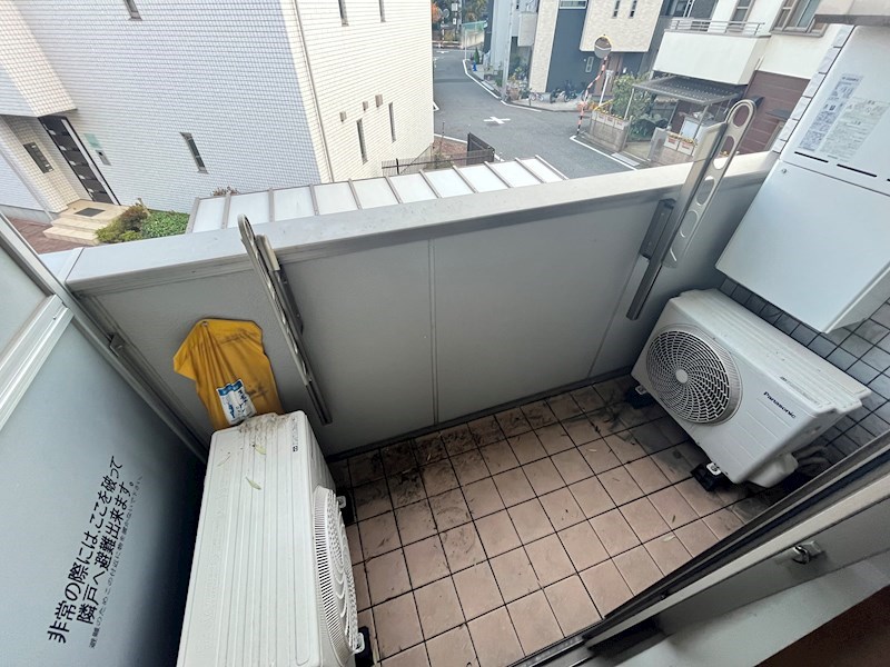 ラシーネ扇　アイリス ベランダ