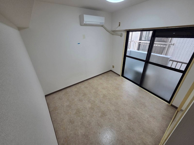 メゾンカドリーユ ベッドルーム