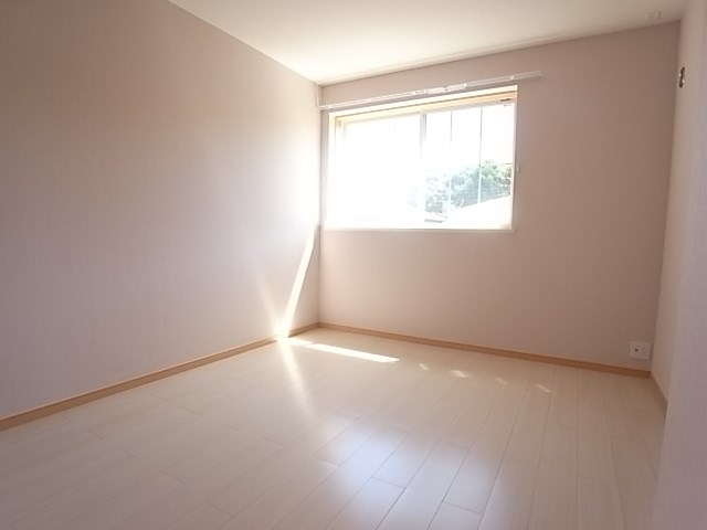 Sharon Garden その他9