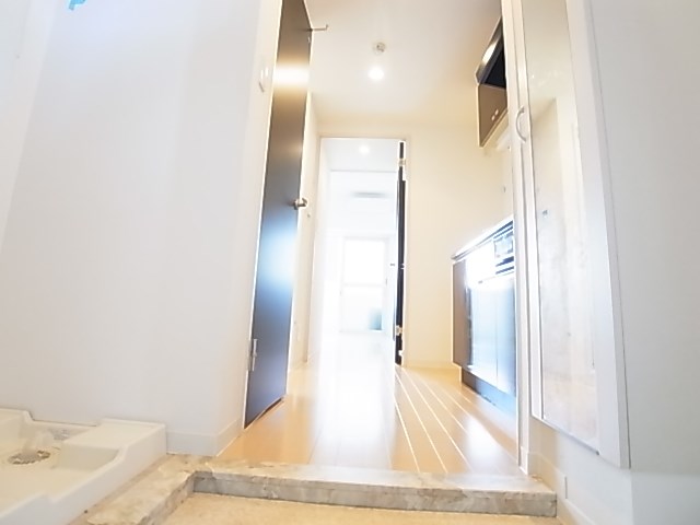 ＷＡＶＥ西新井 玄関