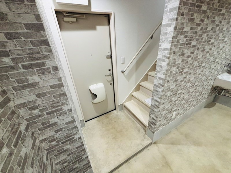 SKガレジオ右京塚Ⅲ 玄関