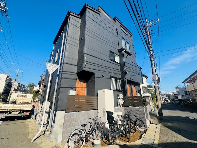 ＬＵＸＩＯＮ上本郷 104号室 外観