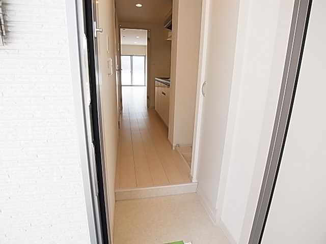 プレジールSORA 玄関