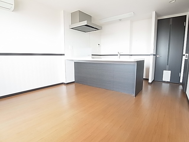 クレアトゥール　エスト リビング