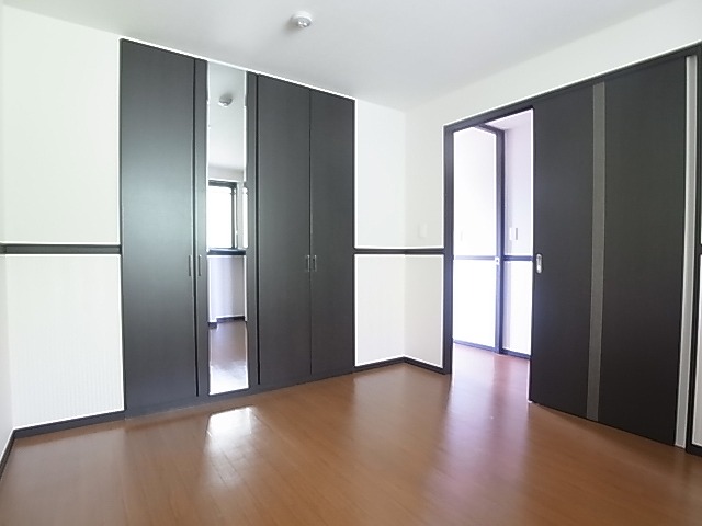 クレアトゥール　エスト ベッドルーム