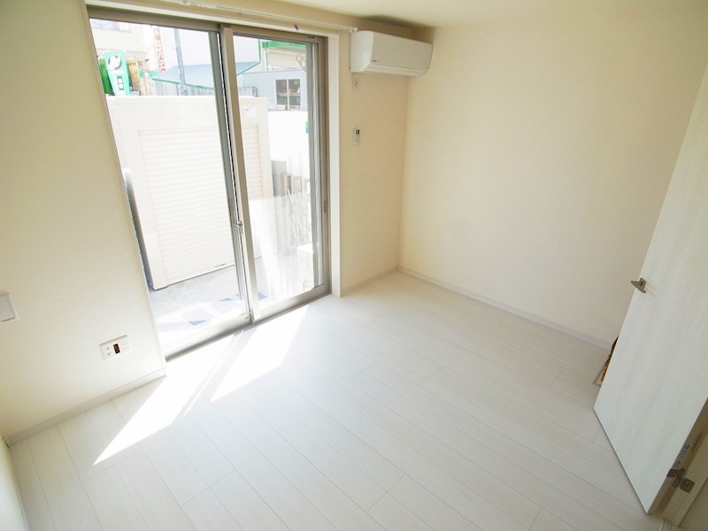 メゾンアレンヌ ベッドルーム