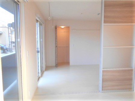 クレッセントコート リビング