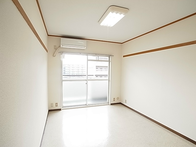 サンライン・フジ ベッドルーム