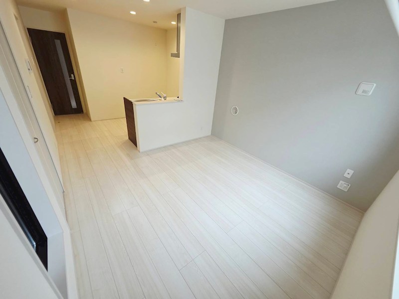 リーブルファイン足立南花畑 リビング