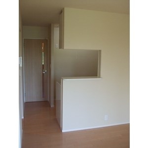 ヴィラ　ロイヤル リビング