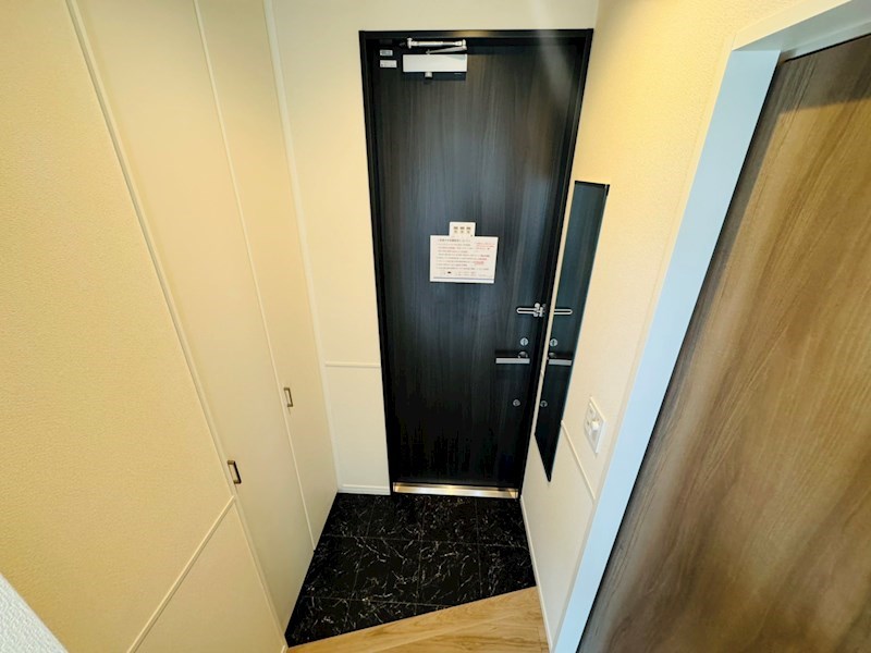 シャルマン柏の葉 玄関