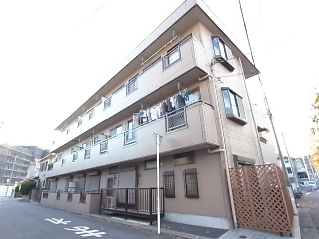 イルフィオーレ 303号室 外観