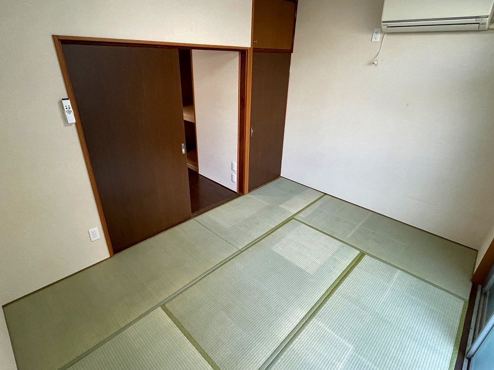 上原コーポ ベッドルーム