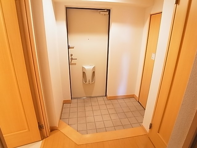 イースト　エクラン 玄関