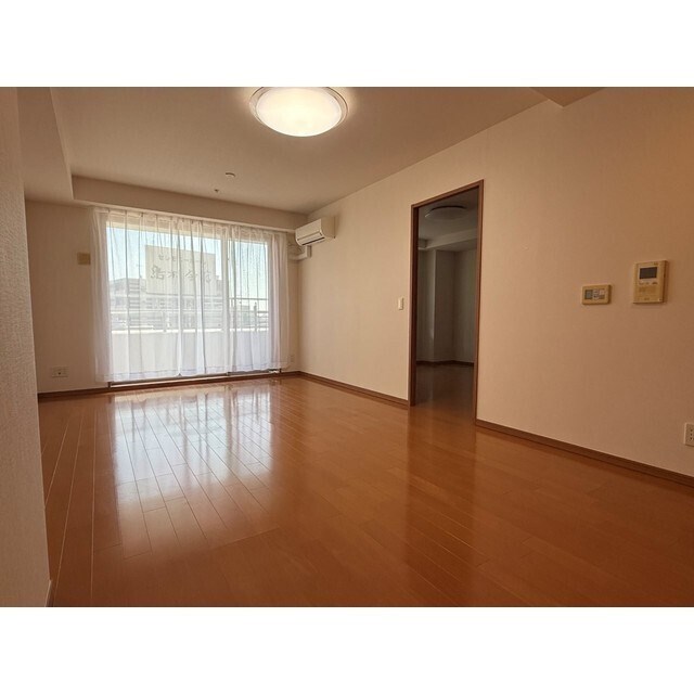 ヴィナシス金町タワーレジデンス リビング