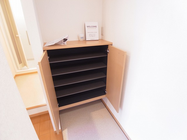 アミティエ 玄関