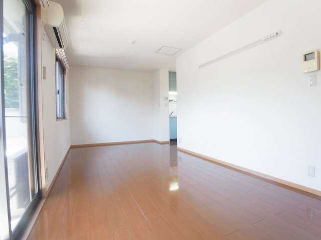 アミティエ リビング