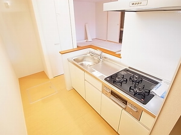 ソレイユＢ キッチン