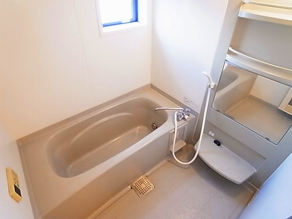 リビングタウンみずきＣ 風呂画像