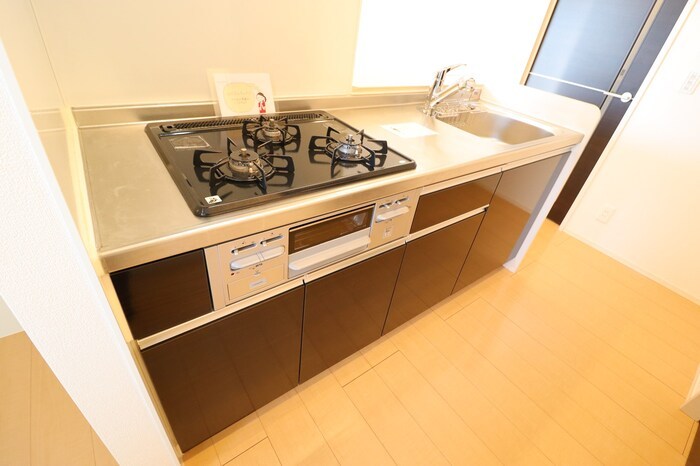 フォレステージ　イーストB キッチン