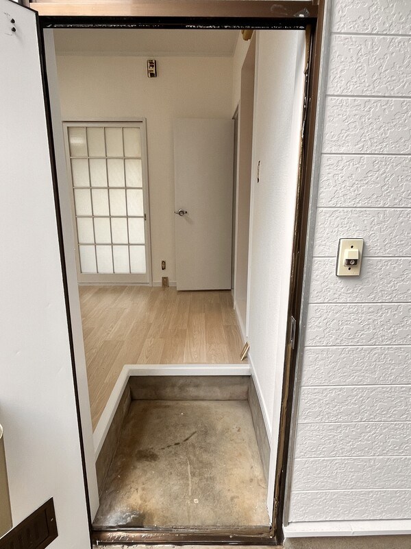 パレスハイツ 玄関