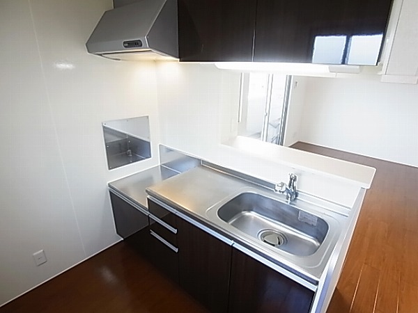 シティ　オブ　フレグランスⅢ キッチン