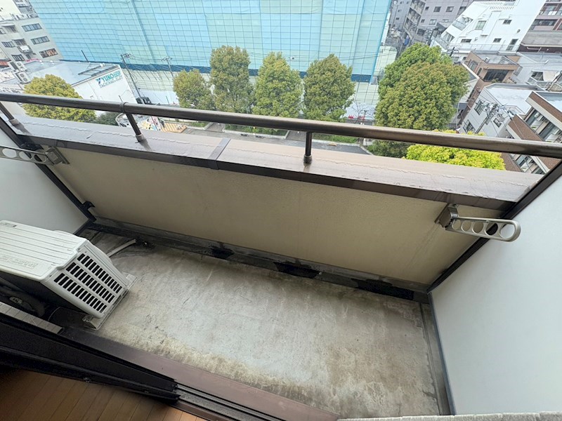 Ｔ．Ｙ．ビル ベランダ