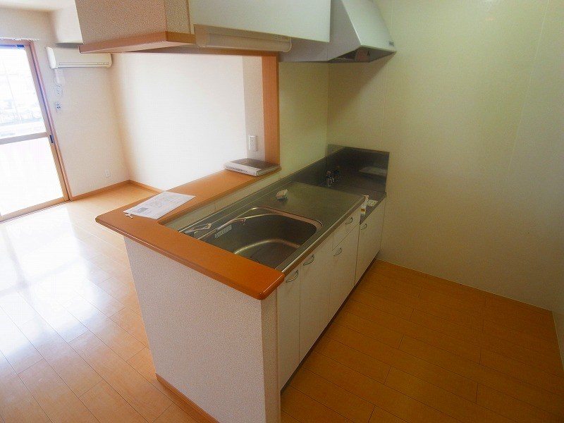 アリエル２ リビング